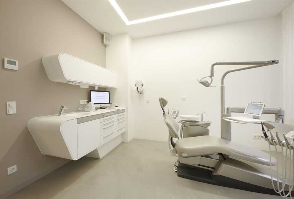 dental room equipment